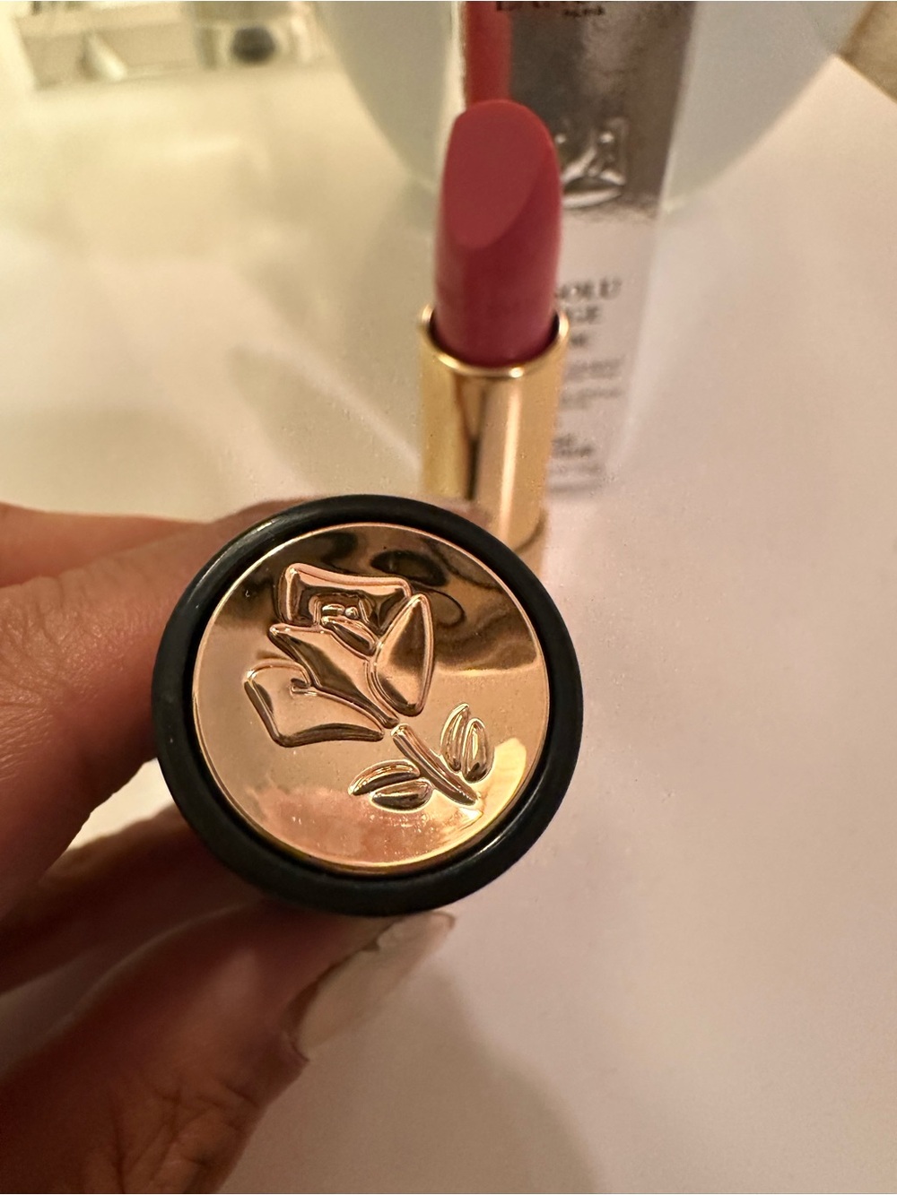 Lancôme Cream Lipstick - Rose Pink Satin - Picture 5 of 9